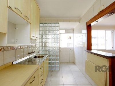 Apartamento à venda com 78m², 2 quartos, 1 suíte no bairro Floresta em Porto Alegre - Foto 11