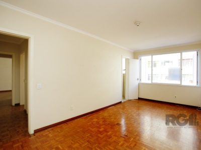 Apartamento à venda com 78m², 2 quartos, 1 suíte no bairro Floresta em Porto Alegre - Foto 4