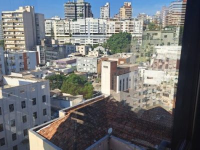 Apartamento à venda com 84m², 2 quartos, 1 suíte, 1 vaga no bairro Floresta em Porto Alegre - Foto 27