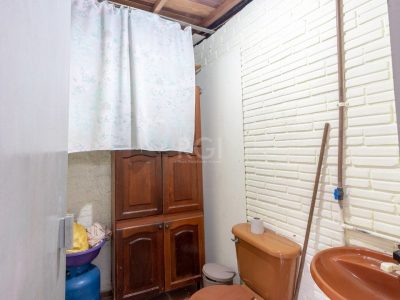 Casa à venda com 160m², 3 quartos, 2 suítes, 3 vagas no bairro Cristal em Porto Alegre - Foto 33