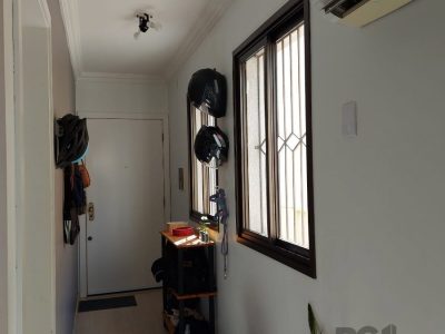 Apartamento à venda com 67m², 2 quartos, 1 suíte, 1 vaga no bairro Menino Deus em Porto Alegre - Foto 11