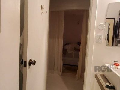 Apartamento à venda com 96m², 3 quartos, 1 suíte no bairro Moinhos de Vento em Porto Alegre - Foto 17