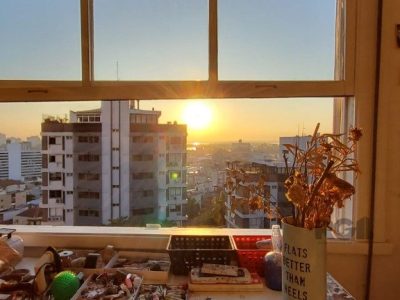 Apartamento à venda com 96m², 3 quartos, 1 suíte no bairro Moinhos de Vento em Porto Alegre - Foto 25