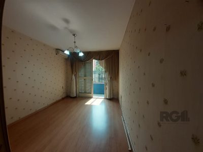 Apartamento à venda com 87m², 3 quartos no bairro Partenon em Porto Alegre - Foto 3