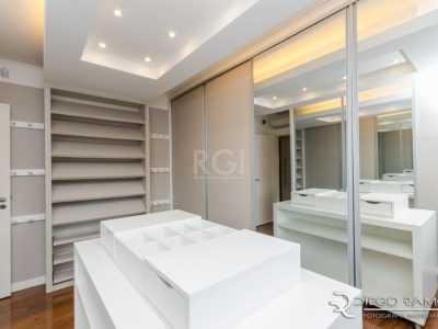 Casa à venda com 351m², 4 quartos, 4 suítes, 10 vagas no bairro Ipanema em Porto Alegre - Foto 43