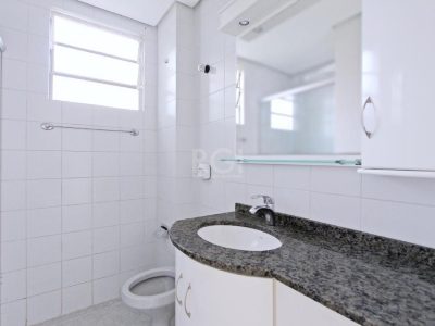 Apartamento à venda com 56m², 2 quartos, 1 vaga no bairro Glória em Porto Alegre - Foto 8