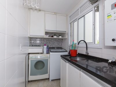 Apartamento à venda com 82m², 3 quartos, 1 suíte, 1 vaga no bairro Passo d'Areia em Porto Alegre - Foto 17