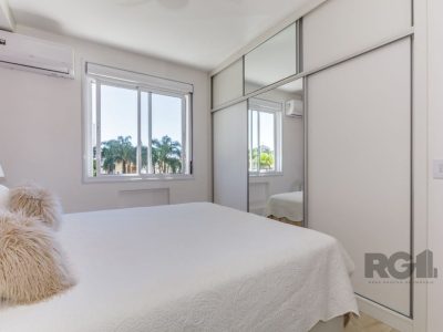 Apartamento à venda com 82m², 3 quartos, 1 suíte, 1 vaga no bairro Passo d'Areia em Porto Alegre - Foto 14