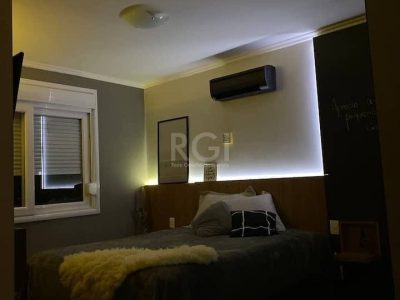 Apartamento à venda com 105m², 2 quartos, 1 suíte, 2 vagas no bairro Menino Deus em Porto Alegre - Foto 13