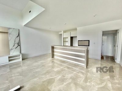 Casa à venda com 94m², 2 quartos, 1 suíte, 2 vagas no bairro Jardim Beira Mar em Capão da Canoa - Foto 6