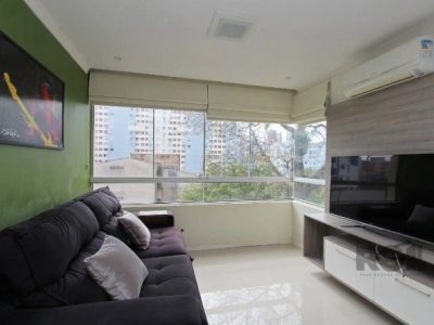 Apartamento à venda com 57m², 2 quartos, 1 vaga no bairro Santana em Porto Alegre - Foto 8