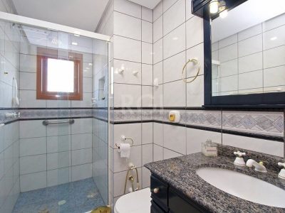 Cobertura à venda com 231m², 3 quartos, 2 suítes, 2 vagas no bairro Jardim Itu em Porto Alegre - Foto 30