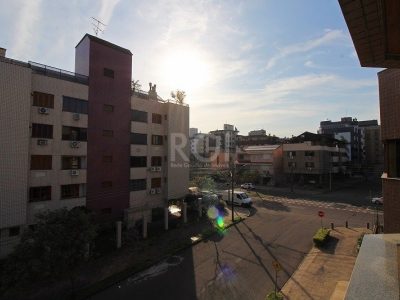 Cobertura à venda com 231m², 3 quartos, 2 suítes, 2 vagas no bairro Jardim Itu em Porto Alegre - Foto 35