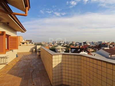 Cobertura à venda com 231m², 3 quartos, 2 suítes, 2 vagas no bairro Jardim Itu em Porto Alegre - Foto 49