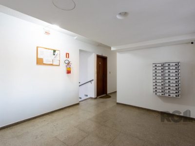 Apartamento à venda com 70m², 2 quartos, 1 vaga no bairro Tristeza em Porto Alegre - Foto 9