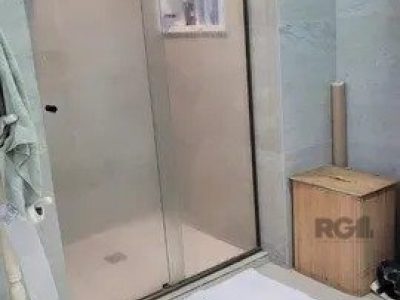 Casa à venda com 245m², 4 quartos, 1 suíte, 1 vaga no bairro Tristeza em Porto Alegre - Foto 12