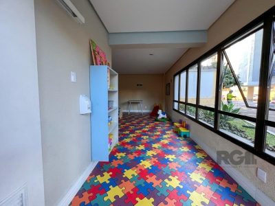 Apartamento à venda com 75m², 3 quartos, 1 suíte, 2 vagas no bairro Cristal em Porto Alegre - Foto 24