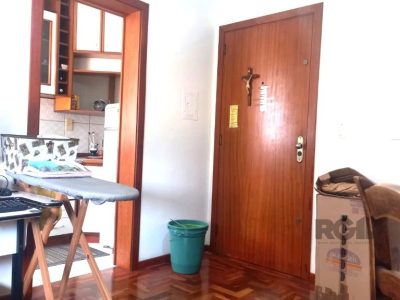 Apartamento à venda com 39m², 1 quarto no bairro Passo d'Areia em Porto Alegre - Foto 5