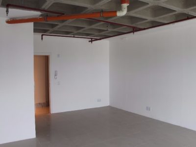 Conjunto/Sala à venda com 40m², 1 vaga no bairro Praia de Belas em Porto Alegre - Foto 15