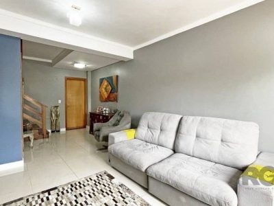 Casa à venda com 129m², 3 quartos, 1 suíte, 1 vaga no bairro Jardim Itu em Porto Alegre - Foto 4