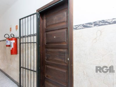 Apartamento à venda com 64m², 2 quartos no bairro Menino Deus em Porto Alegre - Foto 6