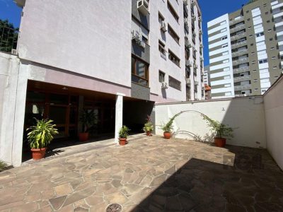 Apartamento à venda com 226m², 3 quartos, 1 suíte, 2 vagas no bairro Menino Deus em Porto Alegre - Foto 34