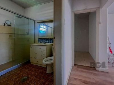 Casa à venda com 119m², 3 quartos, 3 vagas no bairro Passo d'Areia em Porto Alegre - Foto 10