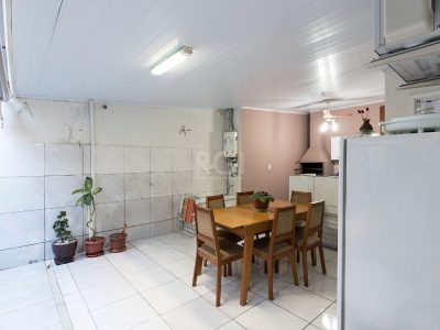 Apartamento à venda com 86m², 3 quartos, 2 suítes, 1 vaga no bairro Três Figueiras em Porto Alegre - Foto 11