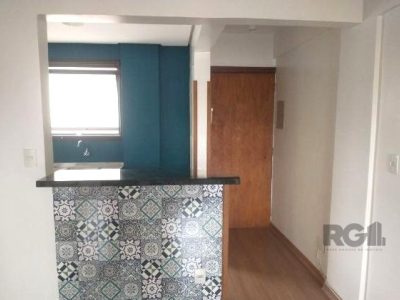 Apartamento à venda com 43m², 1 quarto no bairro Centro em Porto Alegre - Foto 7