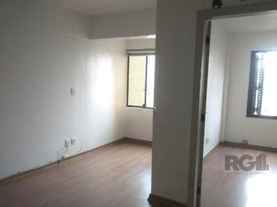 Apartamento à venda com 43m², 1 quarto no bairro Centro em Porto Alegre - Foto 11