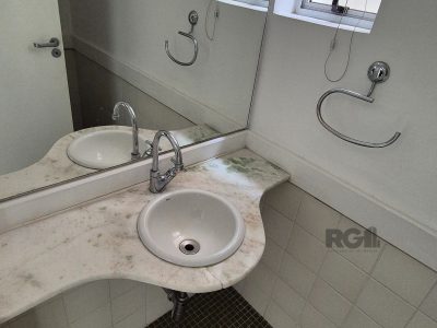 Apartamento à venda com 142m², 2 quartos, 1 suíte, 2 vagas no bairro Bela Vista em Porto Alegre - Foto 8