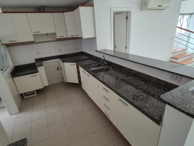 Apartamento à venda com 142m², 2 quartos, 1 suíte, 2 vagas no bairro Bela Vista em Porto Alegre - Foto 16