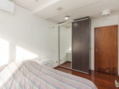 Apartamento à venda com 238m², 4 quartos, 1 suíte, 3 vagas no bairro Rio Branco em Porto Alegre - Foto 38