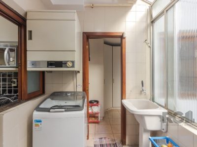 Apartamento à venda com 238m², 4 quartos, 1 suíte, 3 vagas no bairro Rio Branco em Porto Alegre - Foto 49