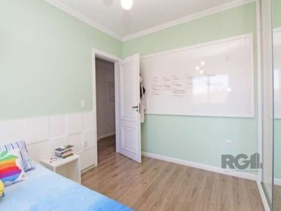 Casa à venda com 244m², 4 quartos, 1 suíte, 2 vagas no bairro Cristo Redentor em Porto Alegre - Foto 16