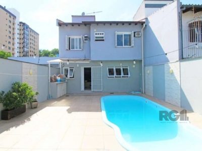 Casa à venda com 244m², 4 quartos, 1 suíte, 2 vagas no bairro Cristo Redentor em Porto Alegre - Foto 22