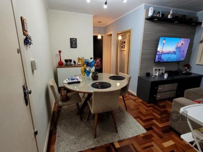 Apartamento à venda com 62m², 2 quartos, 1 vaga no bairro Santa Tereza em Porto Alegre - Foto 2