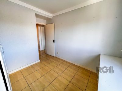 Apartamento à venda com 70m², 2 quartos, 1 vaga no bairro Cristal em Porto Alegre - Foto 14