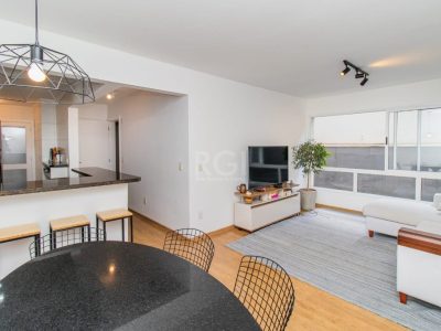 Apartamento à venda com 87m², 3 quartos, 1 suíte, 2 vagas no bairro Bela Vista em Porto Alegre - Foto 5