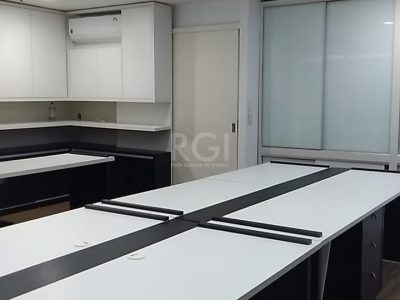 Conjunto/Sala à venda com 80m² no bairro São João em Porto Alegre - Foto 7