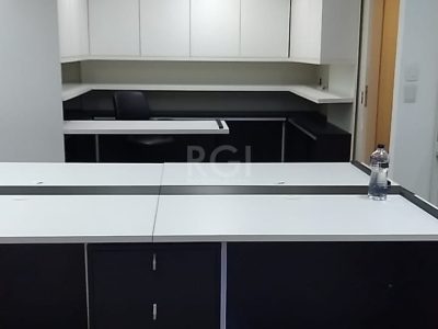 Conjunto/Sala à venda com 80m² no bairro São João em Porto Alegre - Foto 9