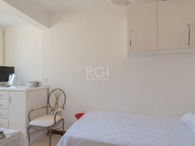 Apartamento à venda com 243m², 4 quartos, 3 suítes, 3 vagas no bairro Mont Serrat em Porto Alegre - Foto 26