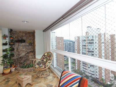 Apartamento à venda com 256m², 4 quartos, 2 suítes, 4 vagas no bairro Central Parque em Porto Alegre - Foto 13