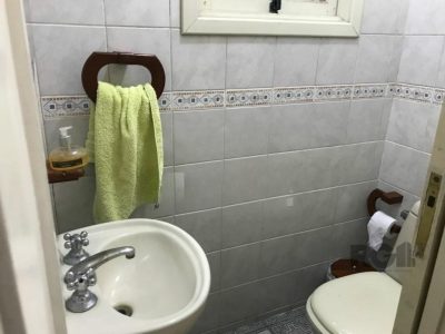 Casa à venda com 144m², 3 quartos, 2 suítes, 1 vaga no bairro Passo d'Areia em Porto Alegre - Foto 15