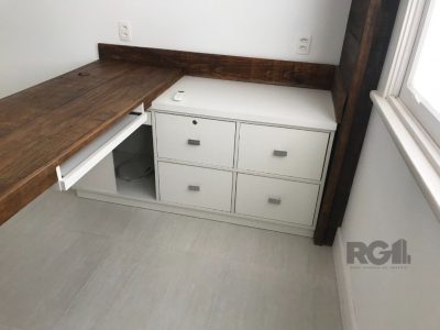 Conjunto/Sala à venda com 48m² no bairro Centro Histórico em Porto Alegre - Foto 4