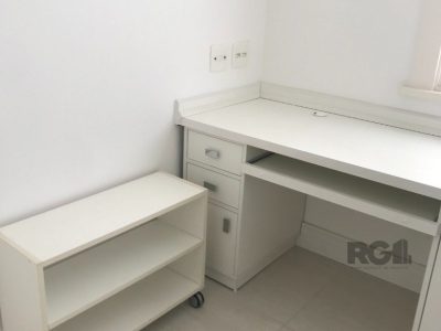 Conjunto/Sala à venda com 48m² no bairro Centro Histórico em Porto Alegre - Foto 14