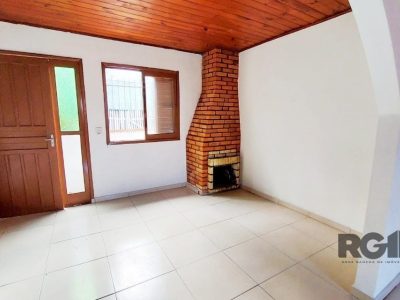 Casa à venda com 112m², 3 quartos, 2 vagas no bairro Cristal em Porto Alegre - Foto 3