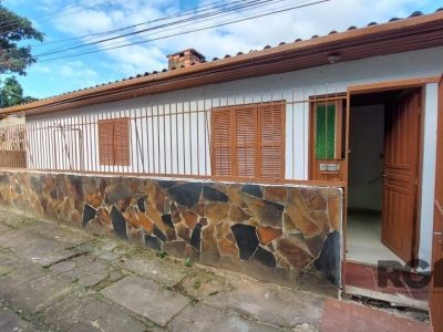 Casa à venda com 112m², 3 quartos, 2 vagas no bairro Cristal em Porto Alegre - Foto 26