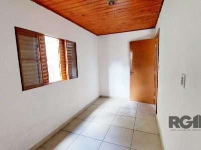 Casa à venda com 112m², 3 quartos, 2 vagas no bairro Cristal em Porto Alegre - Foto 10