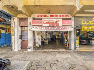 Loja à venda com 115m² no bairro Azenha em Porto Alegre - Foto 2